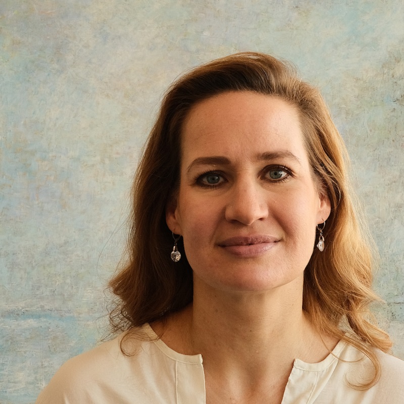 Portrait Dr Sabrina Holzapfel